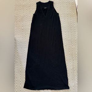 Richer Poorer black v neck maxi dress